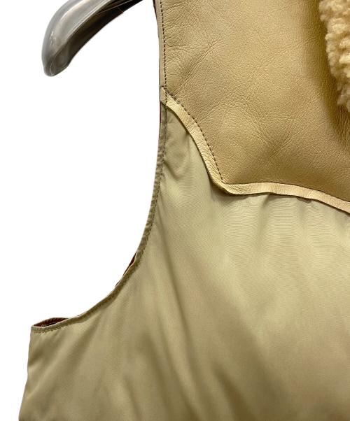 RockyMountainFeatherBed（ロッキーマウンテンフェザーベッド）RockyMountainFeatherBed (ロッキーマウンテンフェザーベッド) ダウンベスト ベージュ サイズ:7/8の古着・服飾アイテム