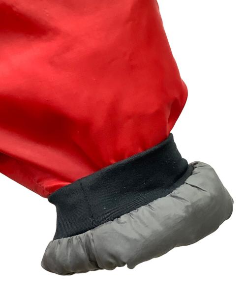 CANADA GOOSE（カナダグース）CANADA GOOSE (カナダグース) CANADA GOOSE　	LODGE HOODY　ダウンジャケット レッド サイズ:Mの古着・服飾アイテム