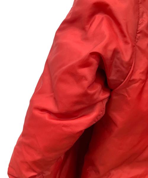 CANADA GOOSE（カナダグース）CANADA GOOSE (カナダグース) CANADA GOOSE　	LODGE HOODY　ダウンジャケット レッド サイズ:Mの古着・服飾アイテム