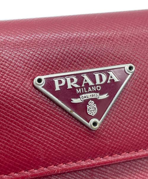 PRADA（プラダ）PRADA (プラダ) PRADA 　3つ折り財布 レッドの古着・服飾アイテム