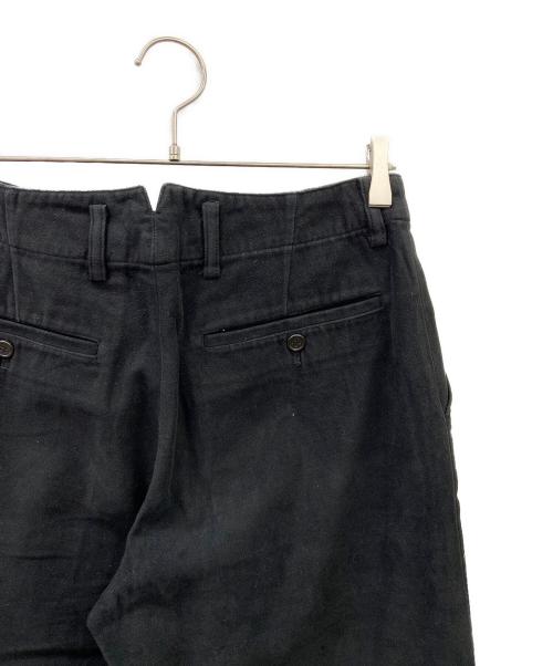 ISSEY MIYAKE（イッセイミヤケ）ISSEY MIYAKE (イッセイミヤケ) トラウザーパンツ ブラック サイズ:2の古着・服飾アイテム