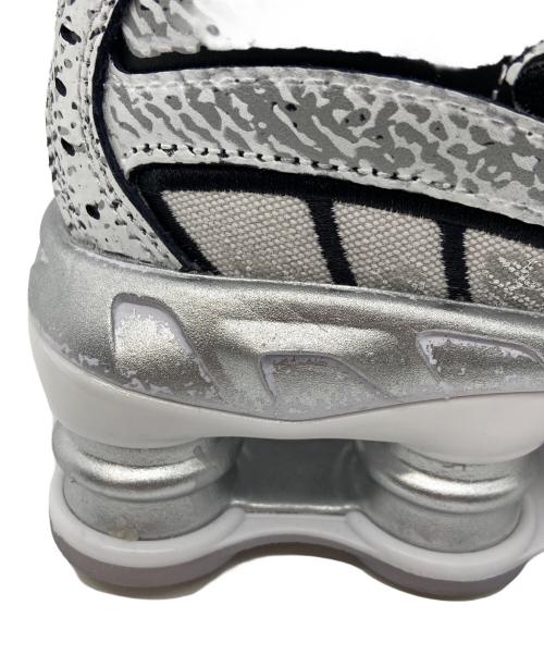 NIKE（ナイキ）NIKE (ナイキ) スニーカー ホワイト サイズ:US9.5の古着・服飾アイテム