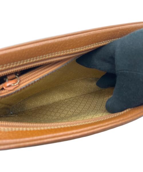 GUCCI（グッチ）GUCCI (グッチ) クラッチバッグ ブラウンの古着・服飾アイテム