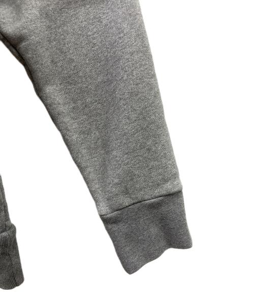 AMI Alexandre Mattiussi（アミアレクサンドルマテュッシ）AMI Alexandre Mattiussi (アミアレクサンドルマテュッシ) ロゴスウェット グレー サイズ:Sの古着・服飾アイテム