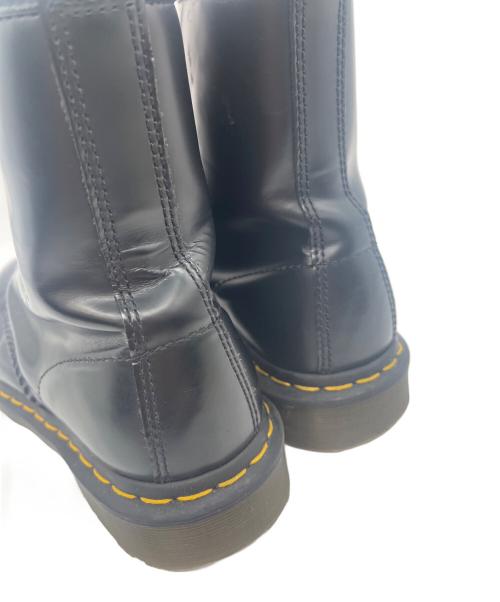 Dr.Martens（ドクターマーチン）Dr.Martens (ドクターマーチン) 8ホールブーツ ブラック サイズ:不明の古着・服飾アイテム
