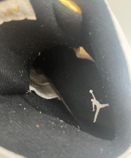 NIKE（ナイキ）NIKE (ナイキ) ハイカットスニーカー ホワイト×ゴールド サイズ:28の古着・服飾アイテム