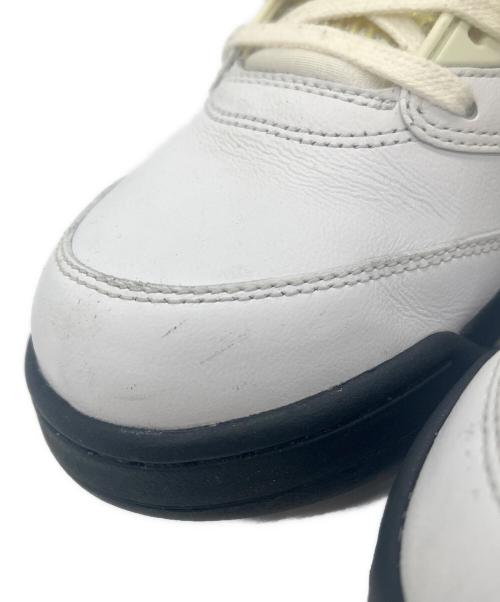 NIKE（ナイキ）NIKE (ナイキ) ハイカットスニーカー ホワイト×ゴールド サイズ:28の古着・服飾アイテム