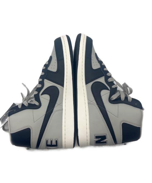 NIKE（ナイキ）NIKE (ナイキ) ハイカットスニーカー グレー×ネイビー サイズ:27.5の古着・服飾アイテム