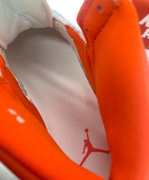 NIKE（ナイキ）NIKE (ナイキ) ハイカットスニーカー ホワイト×オレンジ サイズ:27.5 未使用品の古着・服飾アイテム