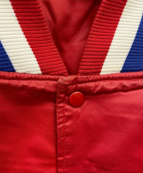 HARDWOOD CLASSICS（ハードウッドクラシック）HARDWOOD CLASSICS (ハードウッドクラシック) NBA (エヌビーエー) NBAスタジャン レッド×ホワイト サイズ:不明（実寸サイズ参照）の古着・服飾アイテム