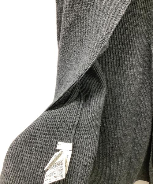 kurashi&trips publishing（クラシアンドトリップス パブリッシング）KURASHI&Trips PUBLISHING (クラシアンドトリップス パブリッシング) バックリボンニットベスト グレー サイズ:FREEの古着・服飾アイテム