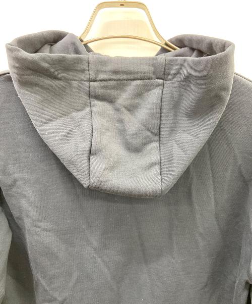 ARMANI EXCHANGE（アルマーニ エクスチェンジ）ARMANI EXCHANGE (アルマーニ エクスチェンジ) プルオーバーパーカー ホワイト×ネイビー サイズ:S 未使用品の古着・服飾アイテム