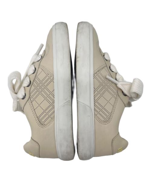 BURBERRY（バーバリー）BURBERRY (バーバリー) Kids Noah Trainers ベージュ×ホワイト サイズ:31の古着・服飾アイテム