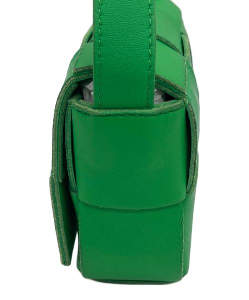 BOTTEGA VENETA（ボッテガベネタ）BOTTEGA VENETA (ボッテガベネタ) ショルダーポーチ グリーンの古着・服飾アイテム