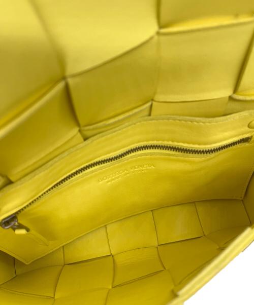 BOTTEGA VENETA（ボッテガベネタ）BOTTEGA VENETA (ボッテガベネタ) ショルダーバッグ イエローの古着・服飾アイテム