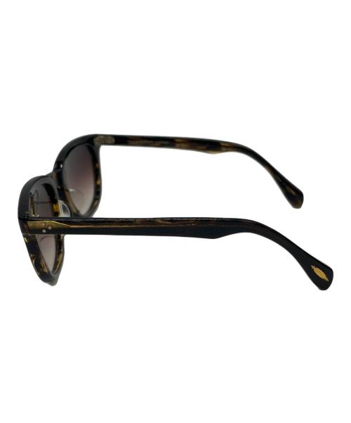 OLIVER PEOPLES（オリバーピープルズ）OLIVER PEOPLES (オリバーピープルズ) サングラス サイズ:51口21-145の古着・服飾アイテム