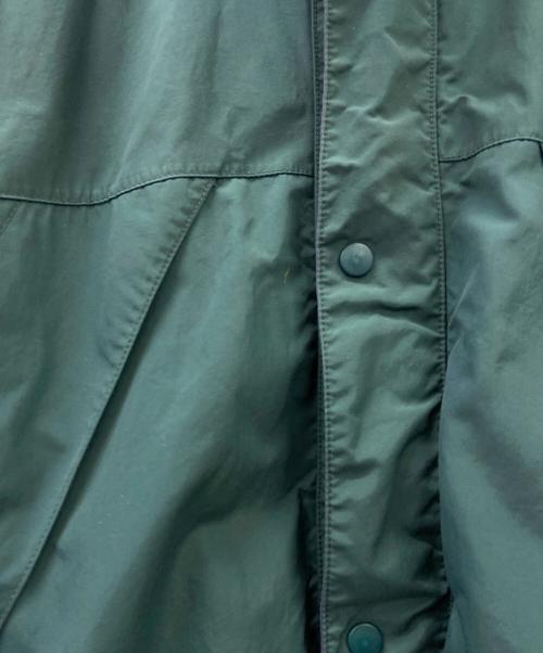 mont-bell（モンベル）mont-bell (モンベル) 中綿ナイロンジャケット グリーン×パープル サイズ:Lの古着・服飾アイテム