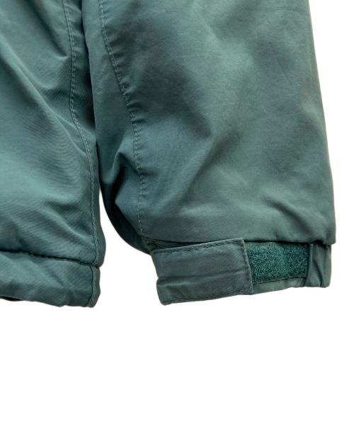 mont-bell（モンベル）mont-bell (モンベル) 中綿ナイロンジャケット グリーン×パープル サイズ:Lの古着・服飾アイテム