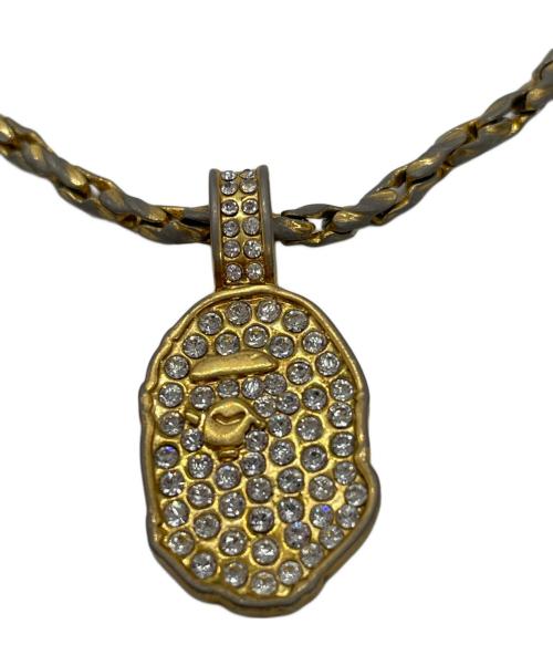 A BATHING APE（ア ベイシング エイプ）A BATHING APE (ア ベイシング エイプ) A BATHING APE 　Rhinestone Ape Head Necklace ゴールドの古着・服飾アイテム