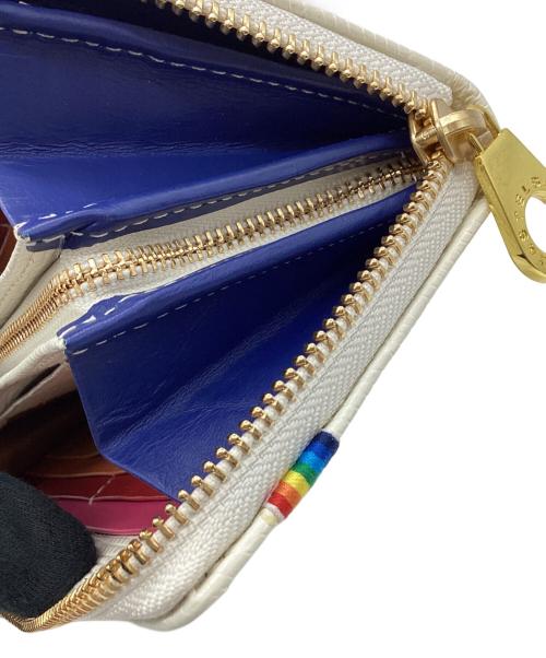 CASTELBAJAC（カステルバジャック）CASTELBAJAC (カステルバジャック) CASTELBAJAC　ラウンドファスナー財布 ホワイトの古着・服飾アイテム