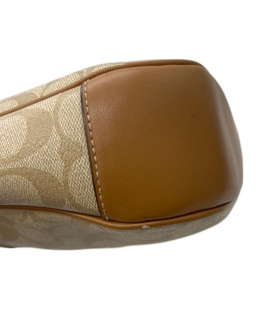 COACH（コーチ）COACH (コーチ) ショルダーバッグ ベージュの古着・服飾アイテム