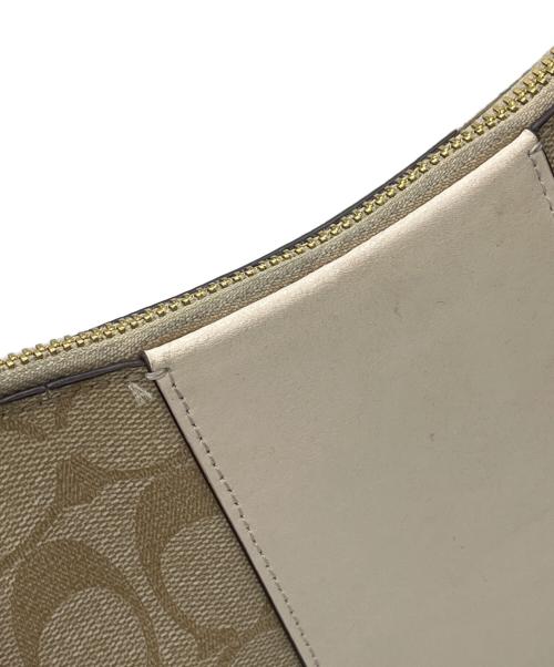 COACH（コーチ）COACH (コーチ) ショルダーバッグ ベージュの古着・服飾アイテム