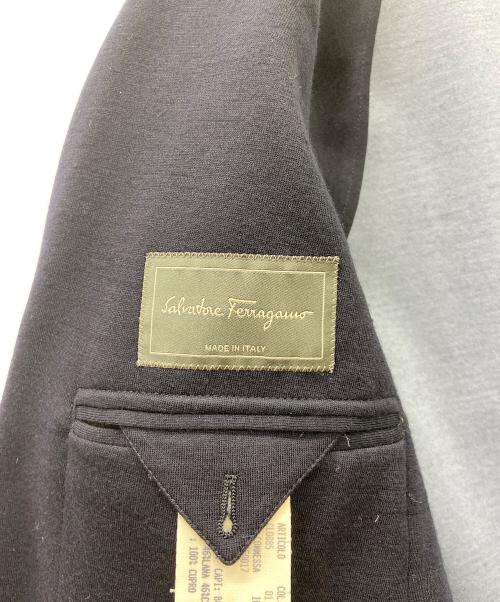 Salvatore Ferragamo（サルヴァトーレ フェラガモ）Salvatore Ferragamo (サルヴァトーレ フェラガモ) テーラードジャケット ネイビー サイズ:50の古着・服飾アイテム