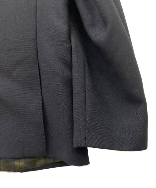 HUGO BOSS（ヒューゴ ボス）HUGO BOSS (ヒューゴ ボス) テーラードジャケット ブラック×オリーブ サイズ:52の古着・服飾アイテム