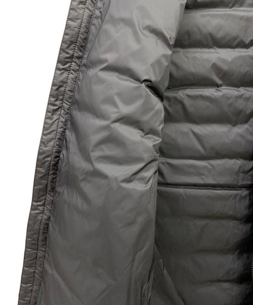 EA7（イーエーセブン）EA7 (イーエーセブン) ダウンベスト ブラック サイズ:Sの古着・服飾アイテム