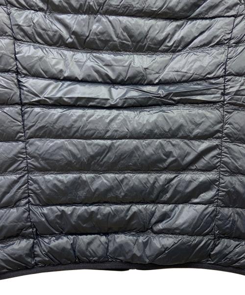 EA7（イーエーセブン）EA7 (イーエーセブン) ダウンベスト ブラック サイズ:Lの古着・服飾アイテム