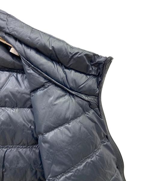 EA7（イーエーセブン）EA7 (イーエーセブン) ダウンベスト ブラック サイズ:Lの古着・服飾アイテム