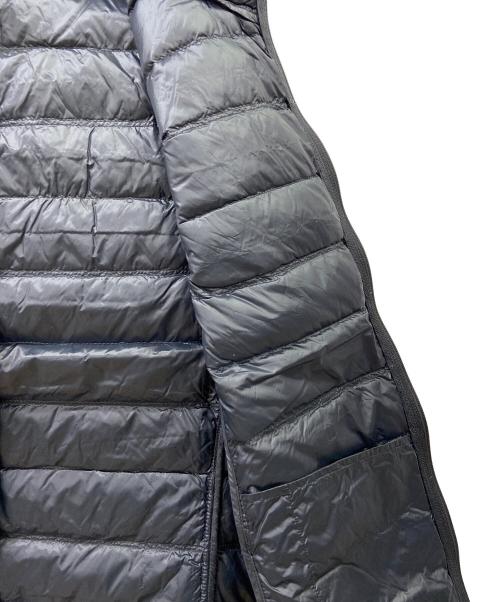 EA7（イーエーセブン）EA7 (イーエーセブン) ダウンベスト ブラック サイズ:Lの古着・服飾アイテム