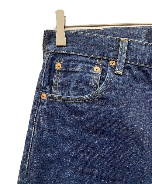 LEVI'S（リーバイス）LEVI'S (リーバイス) 復刻90’s702BIGEデニムパンツ インディゴ サイズ:W31L36の古着・服飾アイテム