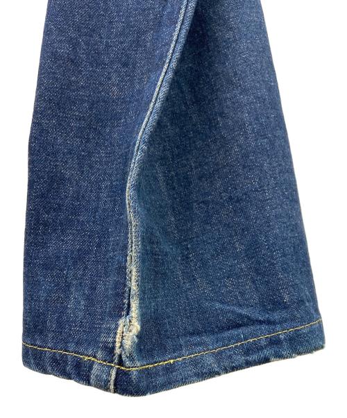 LEVI'S（リーバイス）LEVI'S (リーバイス) 復刻90’s702BIGEデニムパンツ インディゴ サイズ:W31L36の古着・服飾アイテム