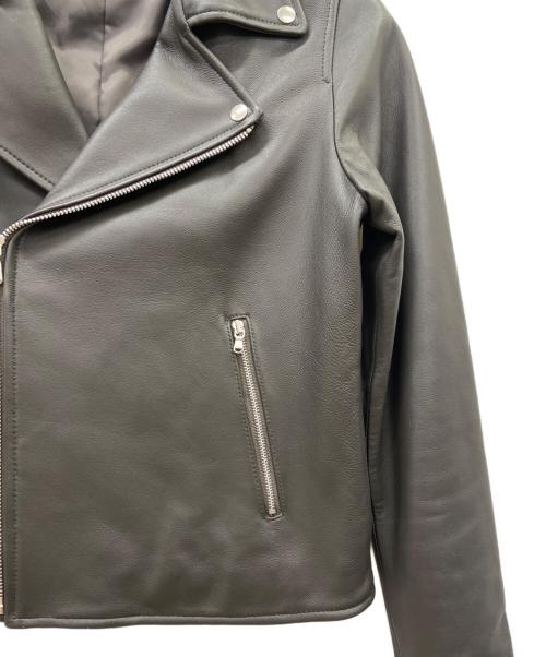 a day in the life（ア デイ イン ザ ライフ）a day in the life (ア デイ イン ザ ライフ) A DAY IN THE LIFE　ラムレザージャケット グレー サイズ:36の古着・服飾アイテム