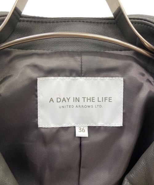 a day in the life（ア デイ イン ザ ライフ）a day in the life (ア デイ イン ザ ライフ) A DAY IN THE LIFE　ラムレザージャケット グレー サイズ:36の古着・服飾アイテム
