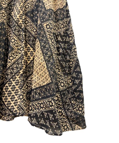 sara mallika（サラマリカ）sara mallika (サラマリカ) 長袖ワンピース ブラック×ベージュ サイズ:FREEの古着・服飾アイテム