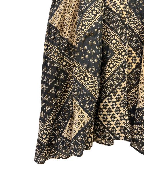 sara mallika（サラマリカ）sara mallika (サラマリカ) 長袖ワンピース ブラック×ベージュ サイズ:FREEの古着・服飾アイテム