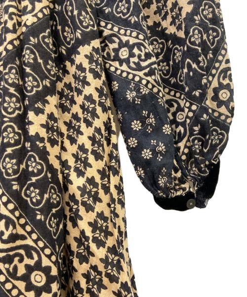 sara mallika（サラマリカ）sara mallika (サラマリカ) 長袖ワンピース ブラック×ベージュ サイズ:FREEの古着・服飾アイテム