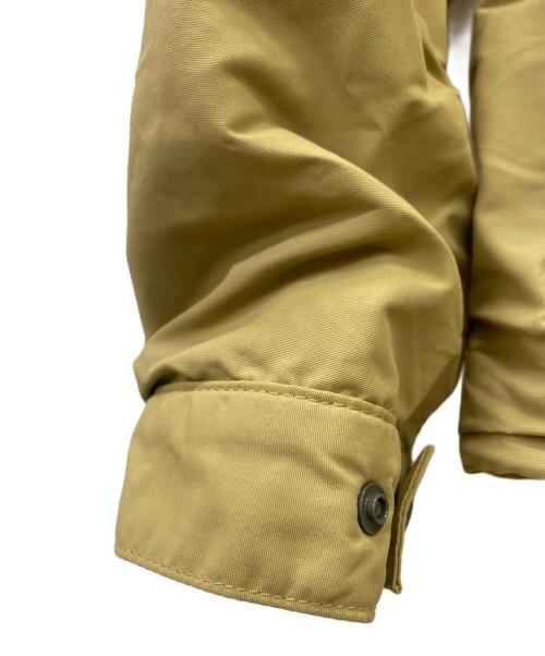 Patagonia（パタゴニア）Patagonia (パタゴニア) マウンテンパーカー カーキ×グリーン サイズ:XLの古着・服飾アイテム