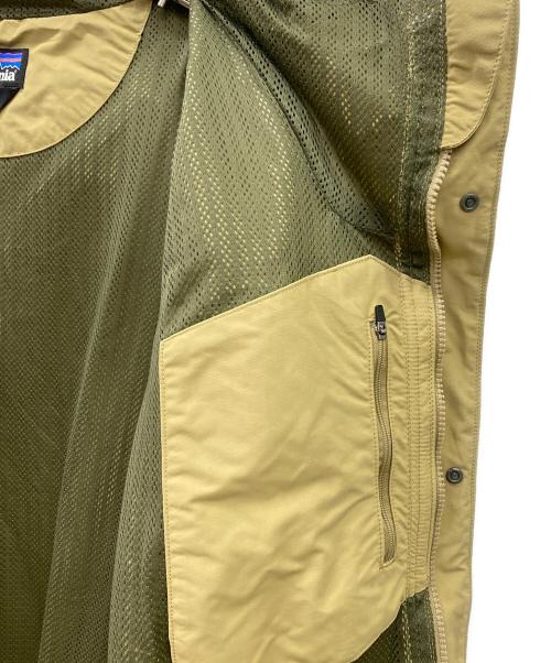 Patagonia（パタゴニア）Patagonia (パタゴニア) マウンテンパーカー カーキ×グリーン サイズ:XLの古着・服飾アイテム