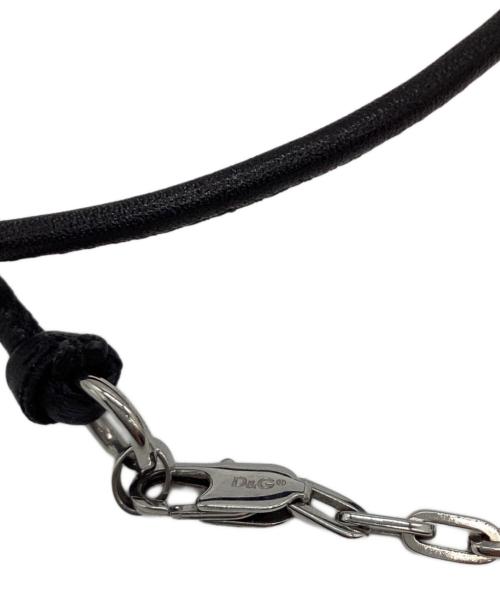 DOLCE & GABBANA（ドルチェ＆ガッバーナ）DOLCE & GABBANA (ドルチェ＆ガッバーナ) DOLCE & GABBANA　コルノネックレス シルバー×ブラックの古着・服飾アイテム