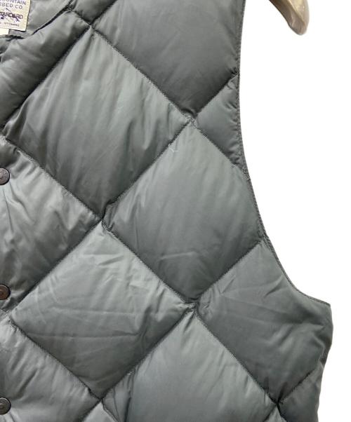 JOURNAL STANDARD（ジャーナルスタンダード）JOURNAL STANDARD (ジャーナルスタンダード) RockyMountainFeatherBed (ロッキーマウンテンフェザーベッド) ダウンベスト グレー サイズ:38の古着・服飾アイテム