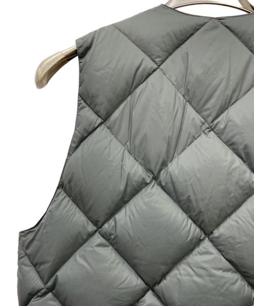 JOURNAL STANDARD（ジャーナルスタンダード）JOURNAL STANDARD (ジャーナルスタンダード) RockyMountainFeatherBed (ロッキーマウンテンフェザーベッド) ダウンベスト グレー サイズ:38の古着・服飾アイテム