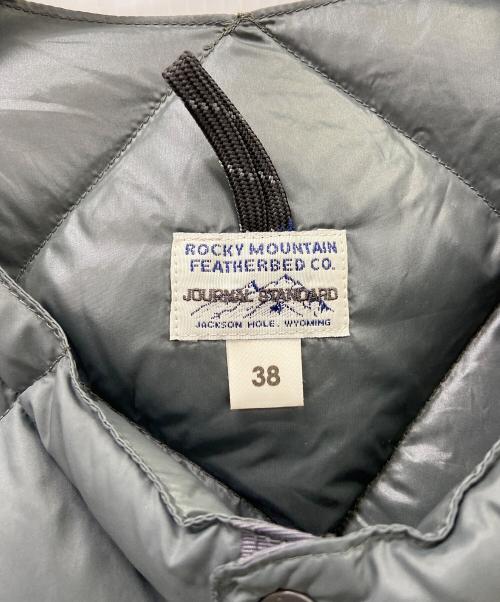 JOURNAL STANDARD（ジャーナルスタンダード）JOURNAL STANDARD (ジャーナルスタンダード) RockyMountainFeatherBed (ロッキーマウンテンフェザーベッド) ダウンベスト グレー サイズ:38の古着・服飾アイテム