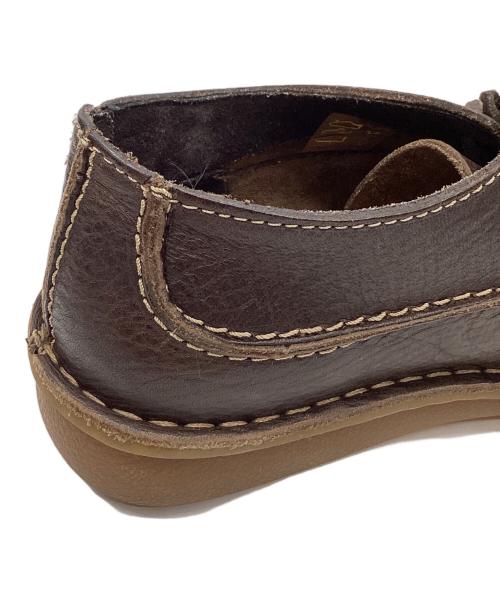 CLARKS（クラークス）CLARKS (クラークス) レザーシューズ ブラウン サイズ:UK7 1/2の古着・服飾アイテム