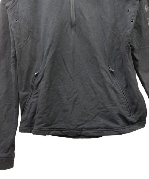 EA7（イーエーセブン）EA7 (イーエーセブン) REEBOK (リーボック) ハーフジップスウェット ブラック サイズ:Sの古着・服飾アイテム