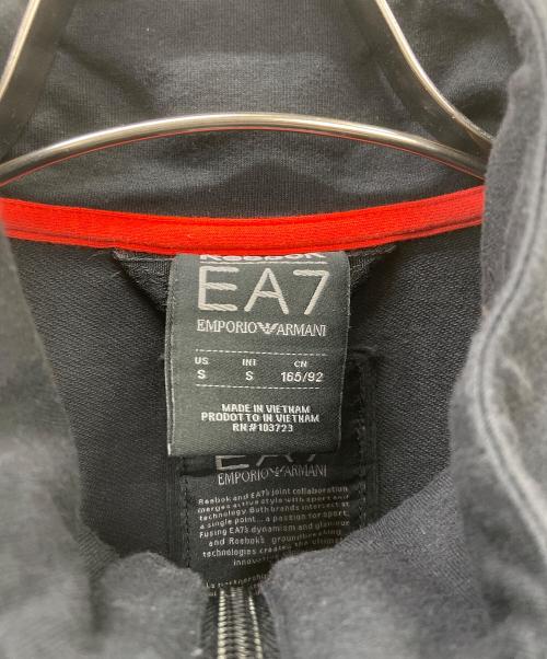 EA7（イーエーセブン）EA7 (イーエーセブン) REEBOK (リーボック) ハーフジップスウェット ブラック サイズ:Sの古着・服飾アイテム