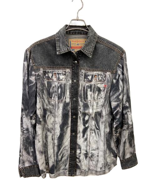 DIESEL（ディーゼル）DIESEL (ディーゼル) C-GILLY-A デニム転写シャツ グレー×ホワイト サイズ:42の古着・服飾アイテム