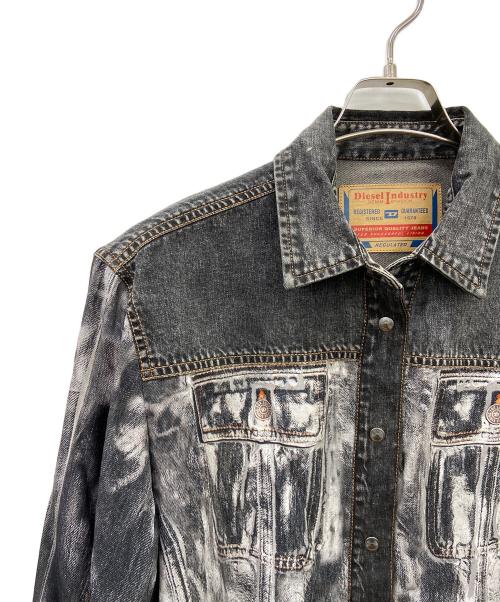DIESEL（ディーゼル）DIESEL (ディーゼル) C-GILLY-A デニム転写シャツ グレー×ホワイト サイズ:42の古着・服飾アイテム
